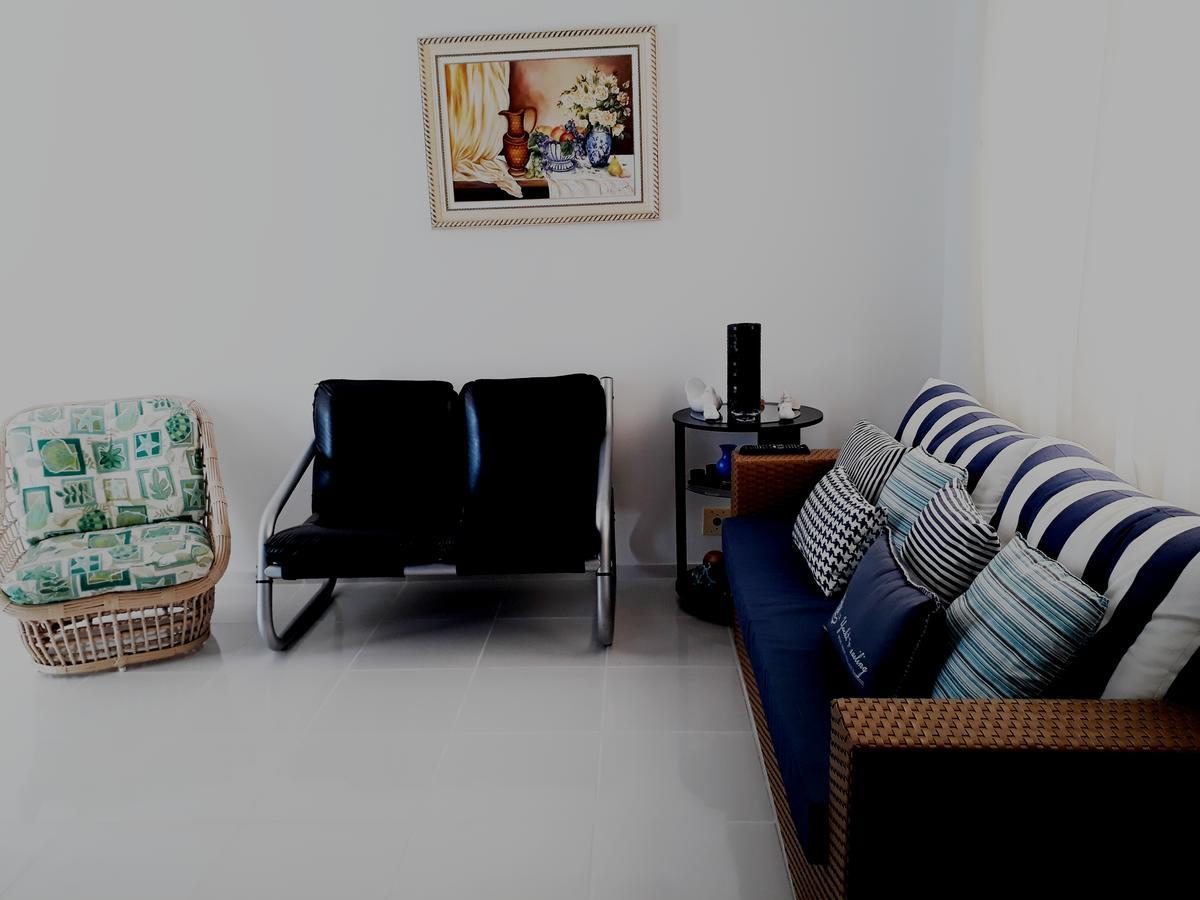 Miriam Condominio Mare Blu Гуаружа Экстерьер фото